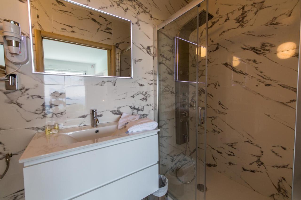 Hotel Villa R Calvi  Luaran gambar